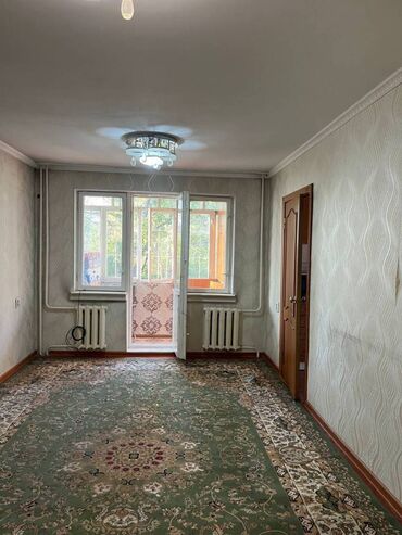 чокморова молодая гвардия: 4 комнаты, 97 м², Индивидуалка, 4 этаж, Косметический ремонт