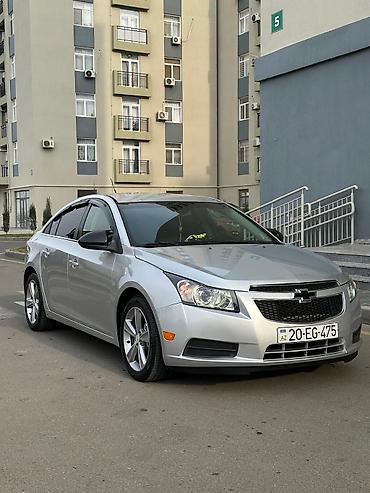 cruze spoyler: Vuruğu udarı, dəyişən detalı yoxdur.Vini təmizdir.Koja salon, 17 lik — 8