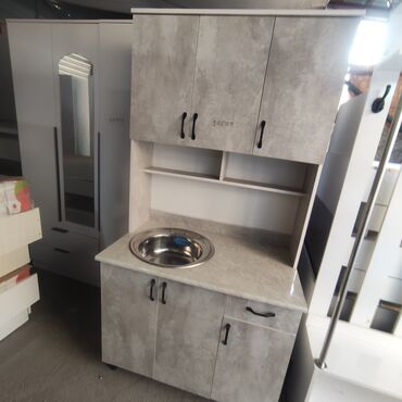 Кухонные гарнитуры: 1м кухонный+мойка 11000 1,5м кухонный+мойка 15000 1,2м шифонер 12500 — 2