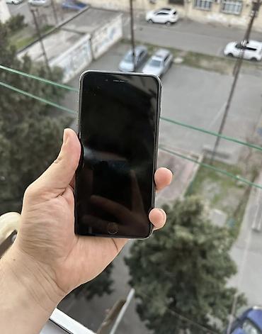 Apple iPhone: IPhone 8 Plus, 64 GB, Jet Black, Barmaq izi — 5