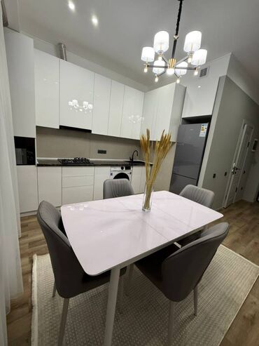 Продажа квартир: 1 комната, 43 м², Элитка, 3 этаж