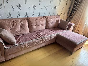 set mebel: Künc divanı – yumşaq məxməri toxumalı parça, toz gül qızılı rəng. Sağ — 3