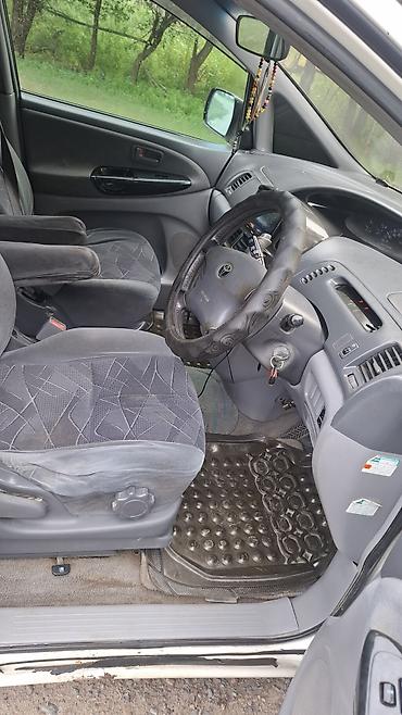 Унаа: Toyota Estima: 2001 г., 3 л, Вэн/Минивэн — 7
