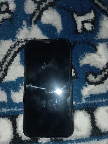 Мобильные телефоны: IPhone Xr, Б/у, 128 ГБ, Черный, Чехол, 100 % — 3