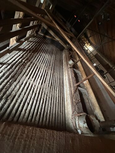 Продажа домов: Времянка, 400 м², 2 комнаты, Собственник — 16