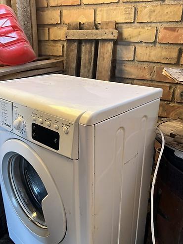 90: Стиральная машина Indesit EcoTime, фронтальная загрузка.состояние — 2