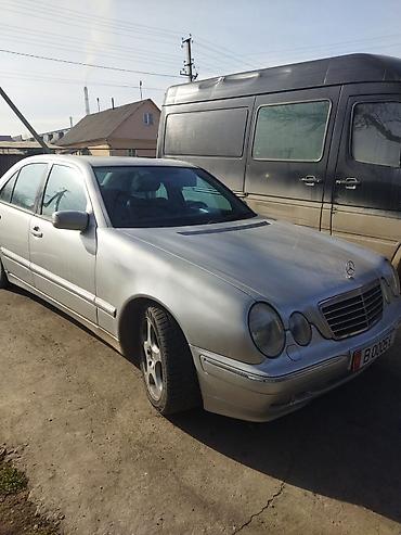 Mercedes-Benz: Mercedes-Benz E-Class: 2000 г., 2.8 л, Механика, Бензин, Седан — 2