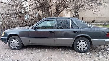 Mercedes-Benz W124: 1993 г., 2 л, Механика, Бензин, Седан at lalafo.kg — 3 Mercedes-Benz W124: 1993 г., 2 л, Механика, Бензин, Седан — 3