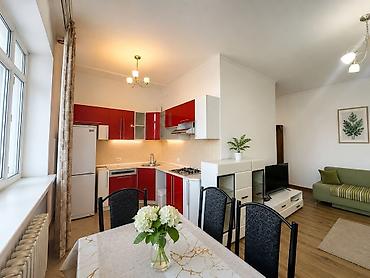 Продажа квартир: 2 комнаты, 83 м², Цум Элитка, 9 этаж, Старый ремонт — 2