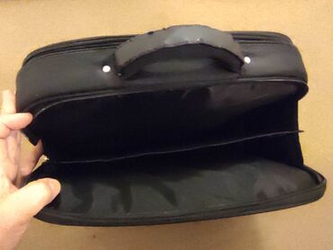 Futrole i torbe za laptopove: Prodajem prakticnu platnenu torbu za laptop velicine 15” proizvodjaca — 7