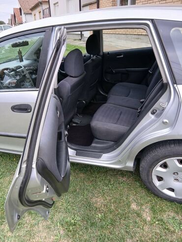 Honda: Honda Civic: 1.7 l | 2003 г. Hečbek na lalafo.rs — 16 Honda: Honda Civic: 1.7 l | 2003 г. Hečbek — 16