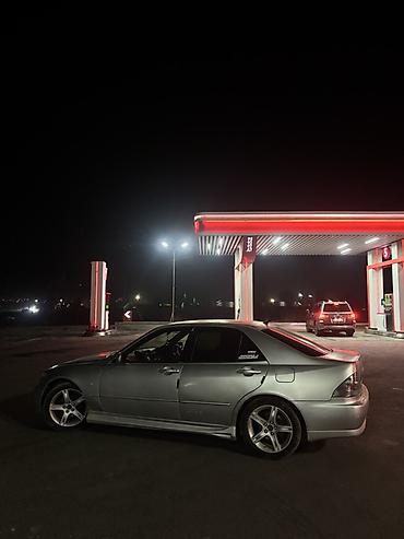 Toyota: Toyota Altezza: 2001 г., 2 л, Типтроник, Бензин, Седан — 5