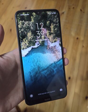 telefon redmi ucuz: Redmi 8, 64 GB, rəng - Qara, Barmaq izi, İki sim kartlı