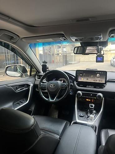 Toyota: Toyota RAV4: 2019 г., Гибрид, Кроссовер — 12