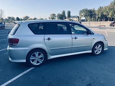 man: Toyota Ipsum: 2002 г., 2.4 л, Автомат, Бензин, Минивэн — 4