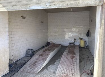 Kommersiya daşınmaz əmlakının satışı: Digah qəsəbəsində 2 mərtəbəli obyekt satılır obyektdə 8 boks 1 mağaza -da lalafo.az — 15 Kommersiya daşınmaz əmlakının satışı: Digah qəsəbəsində 2 mərtəbəli obyekt satılır obyektdə 8 boks 1 mağaza — 15