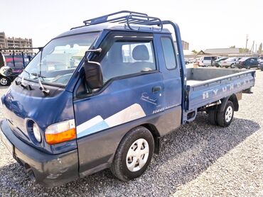 Hyundai: Hyundai Porter: 2003 г., 2.6 л, Механика, Дизель, Пикап