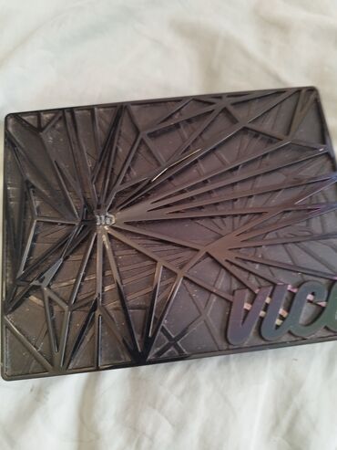 Salon, tibbi kreslolar: Для хранения ресниц. kiprik ve s. uchun saxlanma — 19