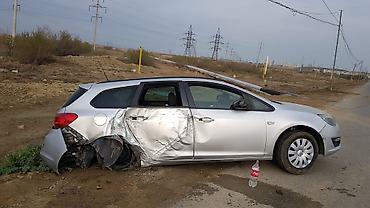 qəzali: Opel Astra: 1.4 l | 2015 il — 4