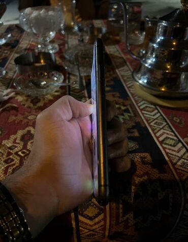 iphone 11 ilə barter: IPhone 11, Qara, Simsiz şarj, Face ID