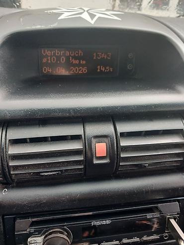 mercedes benz 208 d: Maşın ideal vəziyyətdədir 1.8 mexanika mator beznomer yazdırmışam öz — 4