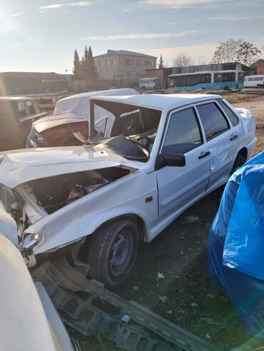 VAZ (LADA): VAZ (LADA) 2115 Samara: 1.6 l | 2011 il Sedan — 6