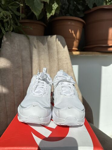 Women's Sneakers and athletic shoes: Nike, Ölçü: 37.5, rəng - Ağ, Yeni — 6