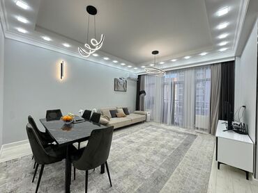 Продажа квартир: 3 комнаты, 84 м², Элитка, 4 этаж, Дизайнерский ремонт