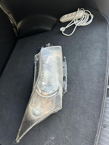 Toyota Prius üçün ön far (sol tərəf) - Korpus: orijinal Toyota Prius lalafo.az -da Toyota Prius üçün ön far (sol tərəf) - Korpus: orijinal Toyota Prius