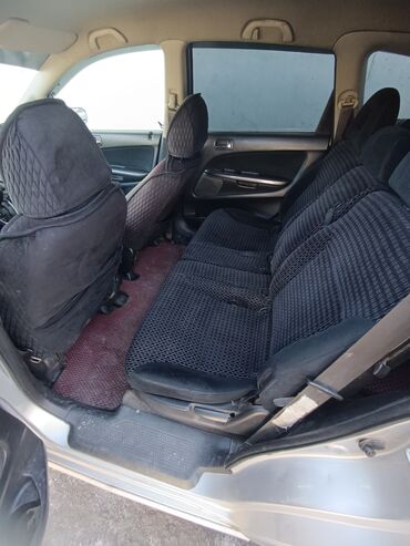 Honda: Honda Stream: 2004 г., 2 л, Автомат, Бензин, Минивэн — 12