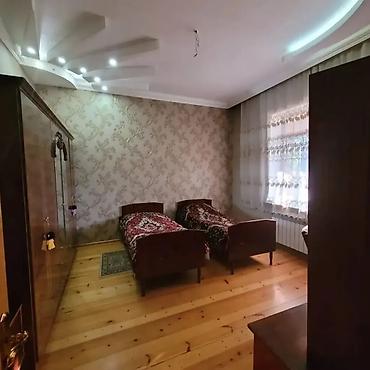 evler gence: 5 otaqlı, 1000 kv. m, Kredit yoxdur, Orta təmir — 9