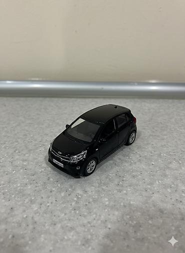 Kia Morning metal die-cast maket avtomobil - Rəng: qara - Korpus — 1
