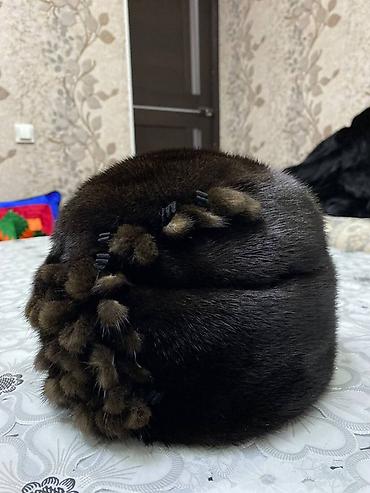 калпак баш кийим: Шапке, Норка, Кыш, Помпон менен — 1