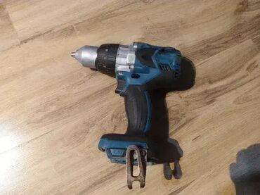 Električne bušilice: 1. Makita MXT 6339D 2. Makita MXT 6349D 18 3. Makita 6227D 4. Makita — 10