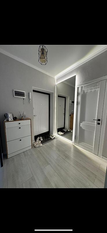 Долгосрочная аренда комнат: Ищу СОСЕДКУ-ДЕВУШКУ с подселением, в однокомнатную квартиру, арендная — 10