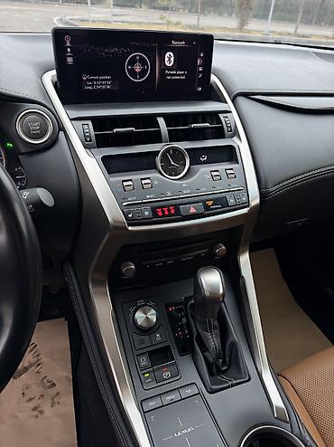 Lexus: Lexus NX: 2019 г., 2 л, Бензин — 7