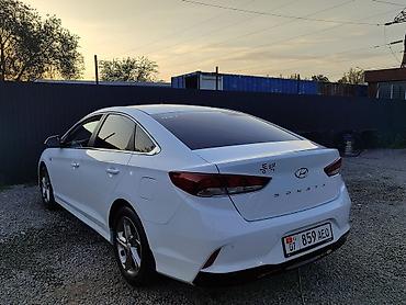универса: Hyundai Sonata: 2020 г., 2 л, Автомат, Газ, Седан — 3