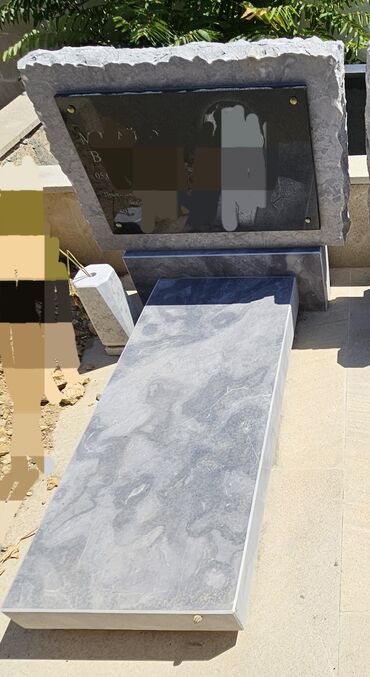 Başqa xidmətlər: Abidə daşlarının hazırlanması.rdigər şəhər və Rayonlara çatdırma — 12