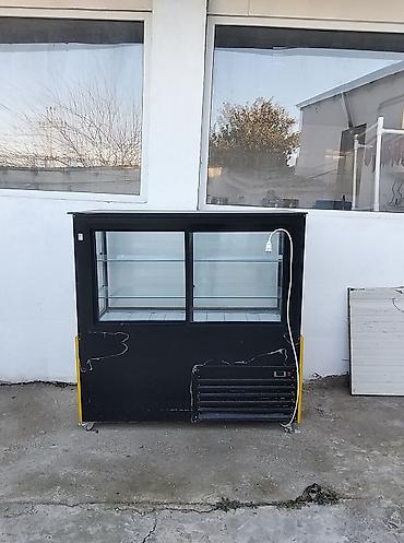 Bağ, çöl mebeli: Məhsul: stol komplekt üstünün şüşəsidə var. dəstin qiymeti 1200 — 4