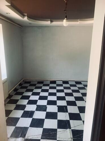 участок дом в селе байтик: 20 кв. м, 1 бөлмө, Жылытылган, Забор, тосулган