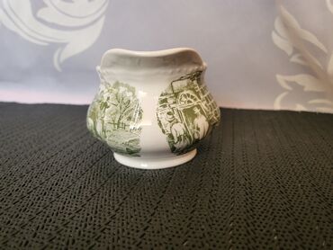 Čajnici: Bokalcic nov za mleko Royal Tudor Were Engleska 70te. Nov bokalcic za — 3