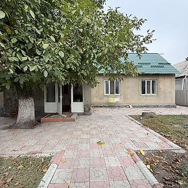 котед: 4 комнаты, 132 м², 8 соток, Кара-Балта — 1