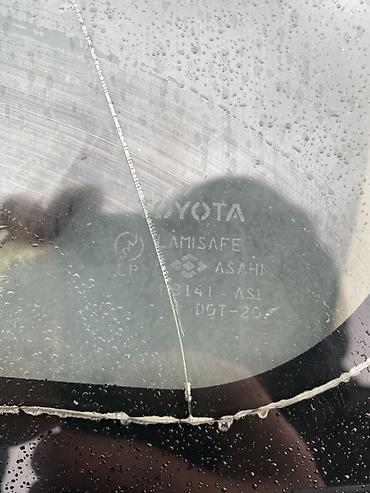 сидения авто: Toyota Noah: 2003 г., 2 л, Автомат, Бензин, Минивэн — 6