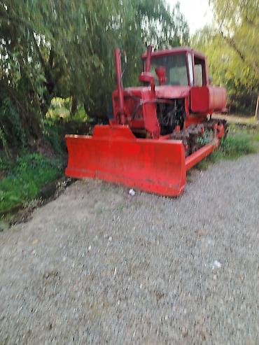 cucə cixaran aparat: Katerpillar tipli buldozer – paletli, ön bıçaqlı Məhsul təsviri: - — 1