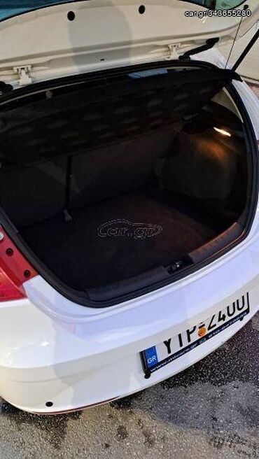 Seat: Seat : 1.6 l. | 2011 έ. 209000 km. Χάτσμπακ — 11