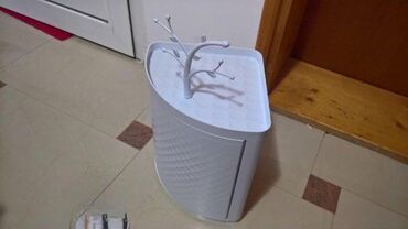 Police: Teekit višenamenski ostava za odlaganje 360 stepeni rotirajuća — 2