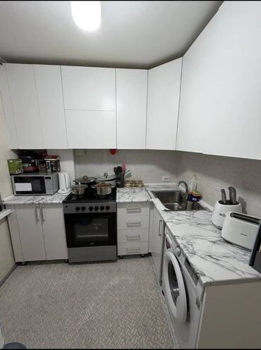 Продажа квартир: 3 комнаты, 64 м², 104 серия, 1 этаж, Евроремонт — 4