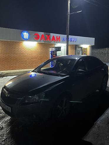 Chevrolet Cruze: 2011 г., 1.8 л, Автомат, Бензин, Седан — 2