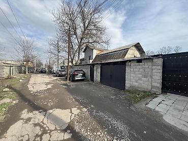 Продажа коттеджей и домов: Продаётся дом с приусадебным участком. 7,5 соток по документам и 10 — 10