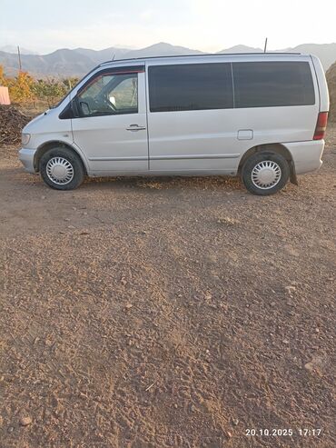 продаю связи с переездом: Mercedes-Benz Vito: 2001 г., 2.2 л, Механика, Дизель, Вэн/Минивэн
